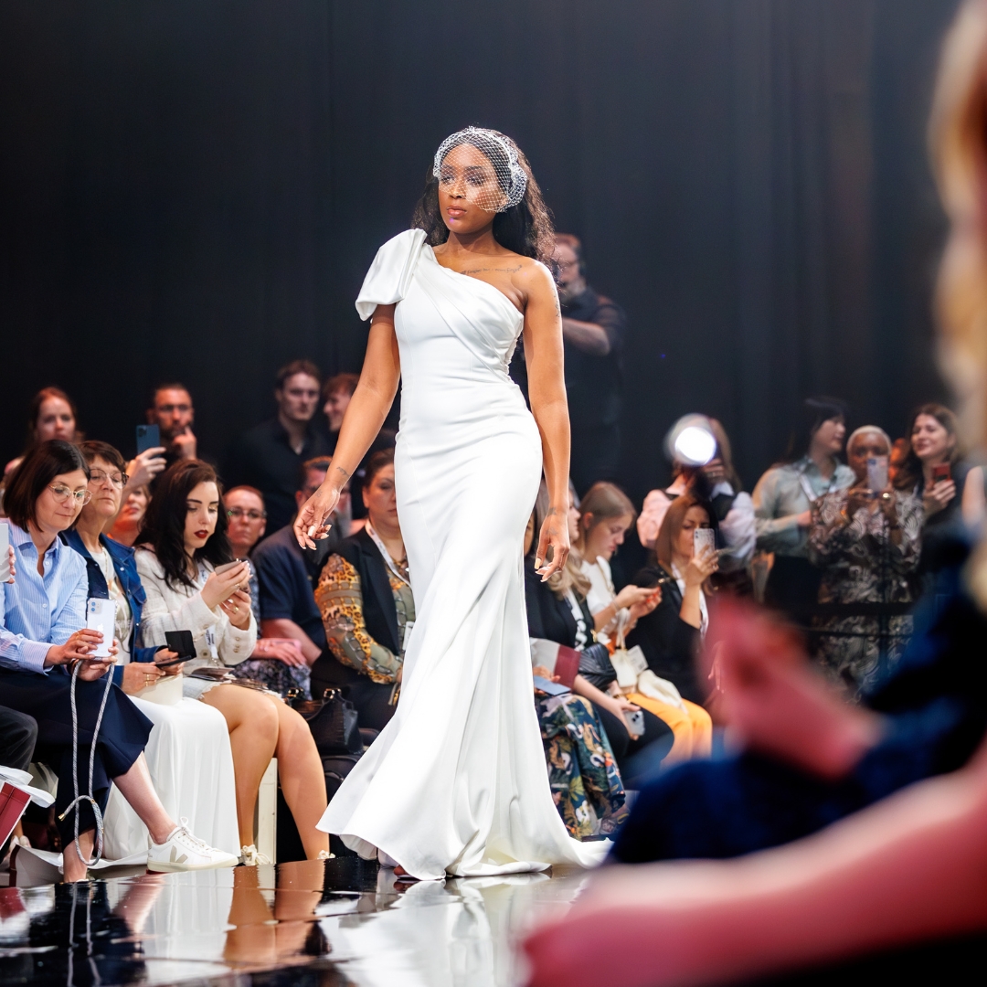 BridalBiz - DIE EBW FASHION SHOWS: DIE ZUKUNFT DER BRAUTMODE IST HIER