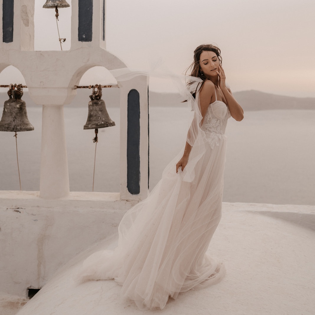 BridalBiz - LEICHTIGKEIT ALS LUXUS: LINA BECKER DENKT BRAUTMODE NEU